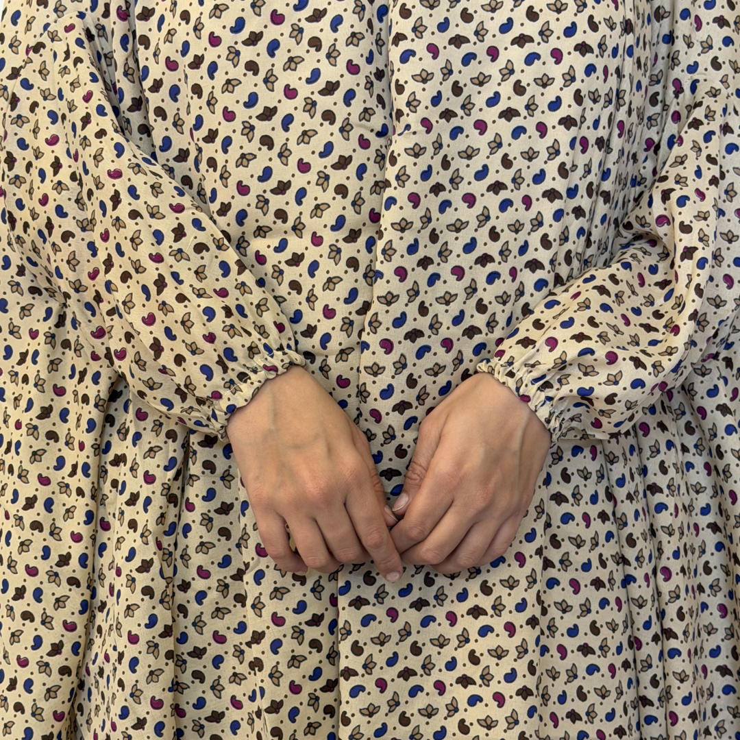 Namaz Chadar - Beige Petals