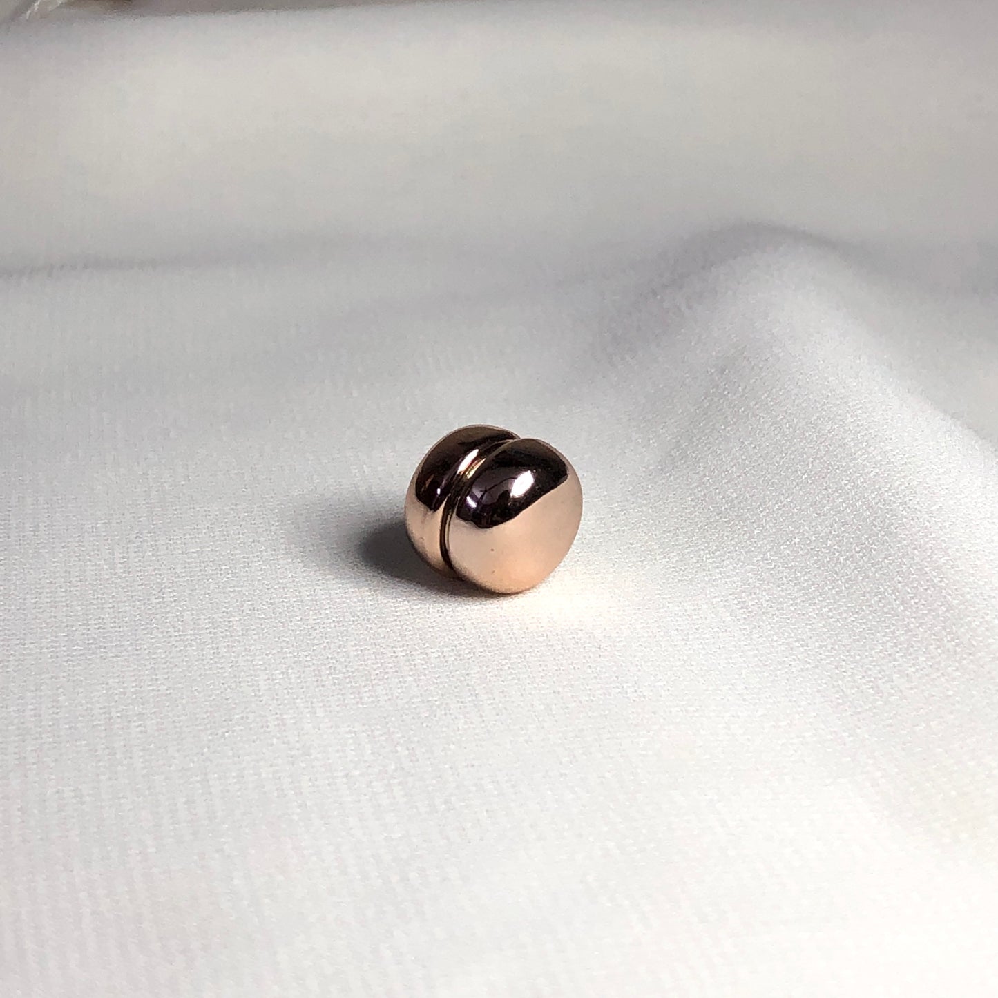 Magnetic Pins - Metallic Round