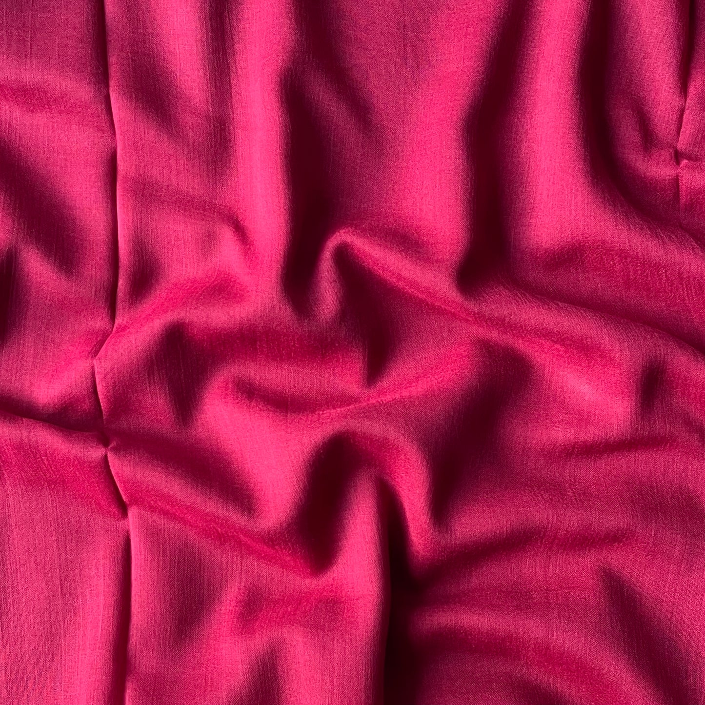 Crinkle Lawn - Scarlet Red