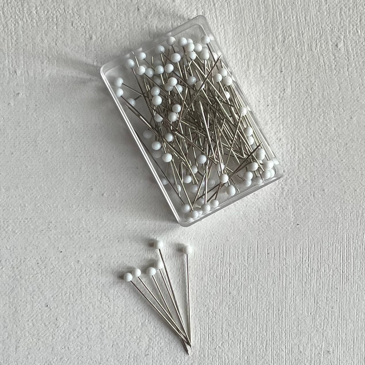 Mini Straight Pins (Box of 100)