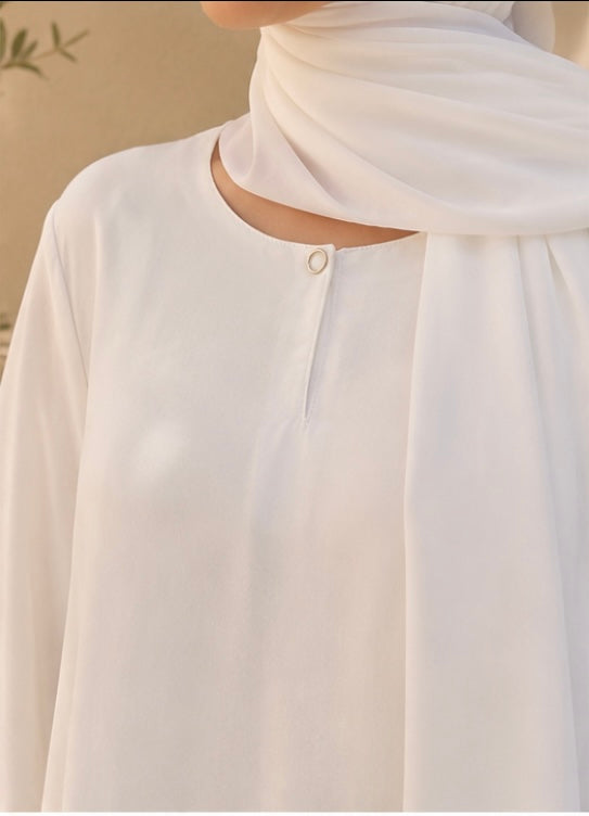 Nada White Abaya - Front Close